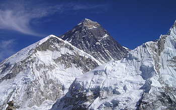 エベレスト登頂記念日